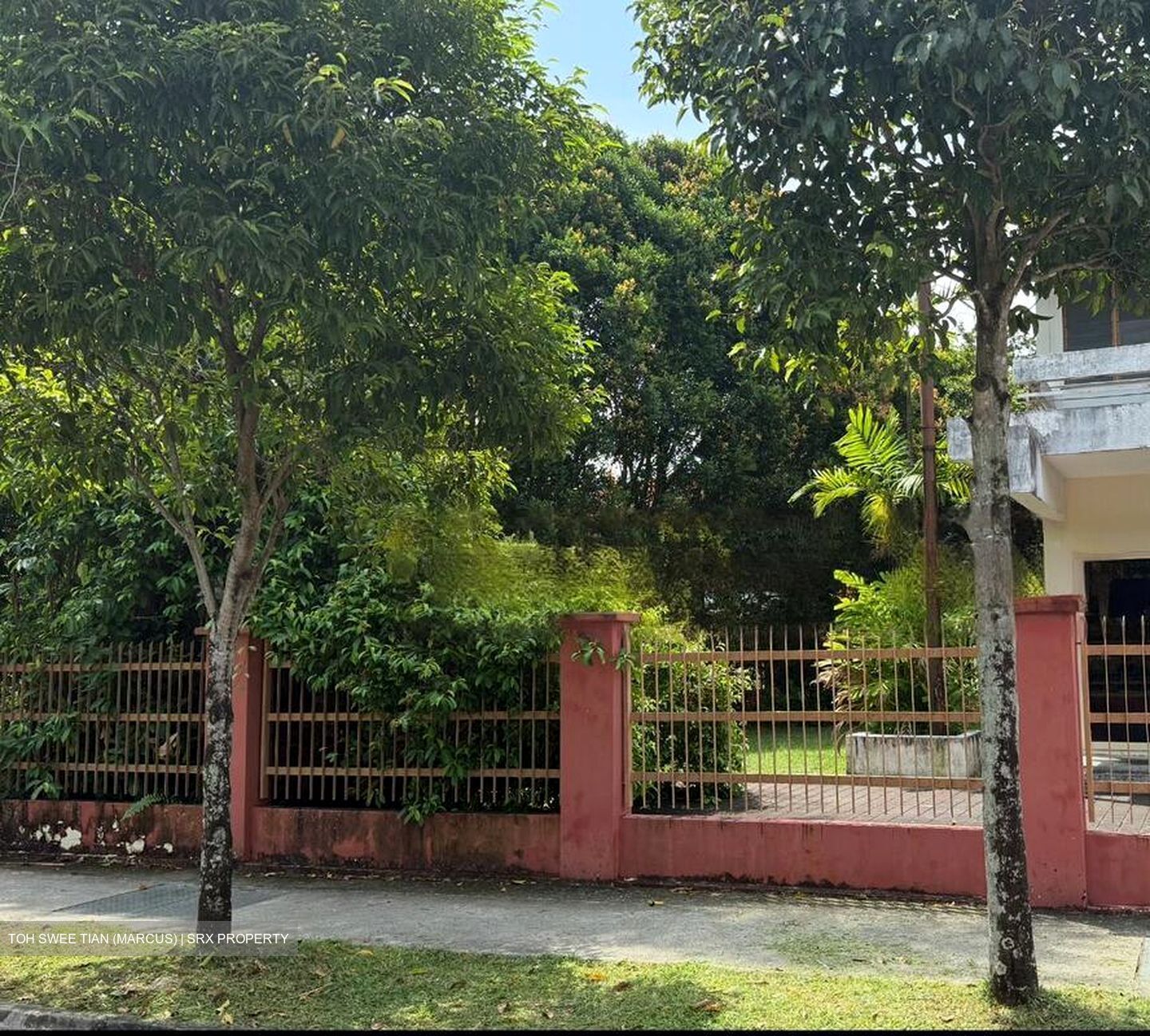 Ang Mo Kio Avenue 4 (D20), Semi-Detached #481300681